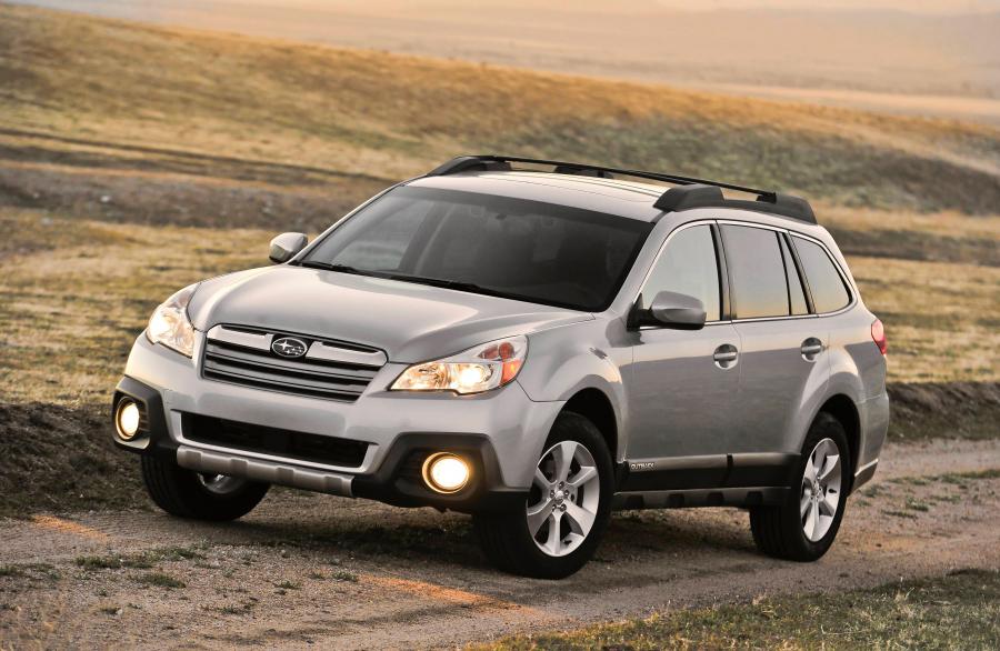  Subaru Outback 2013 года  (фото 25 из 29)